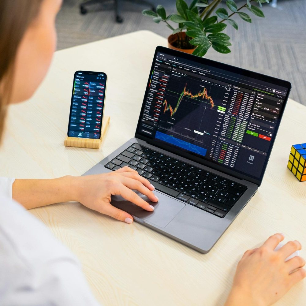 pexels-tabtrader-com-app-180445110-24709181